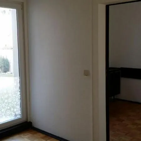 Apartment Zweiraumwohnung, Komplett Möbliert